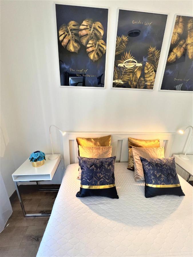 Luxe Central Studio With Pool, Parking & Ac บูดาเปสต์ ภายนอก รูปภาพ